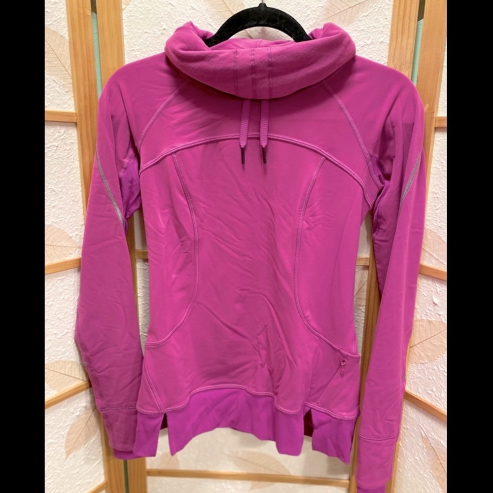 Lululemon sweater